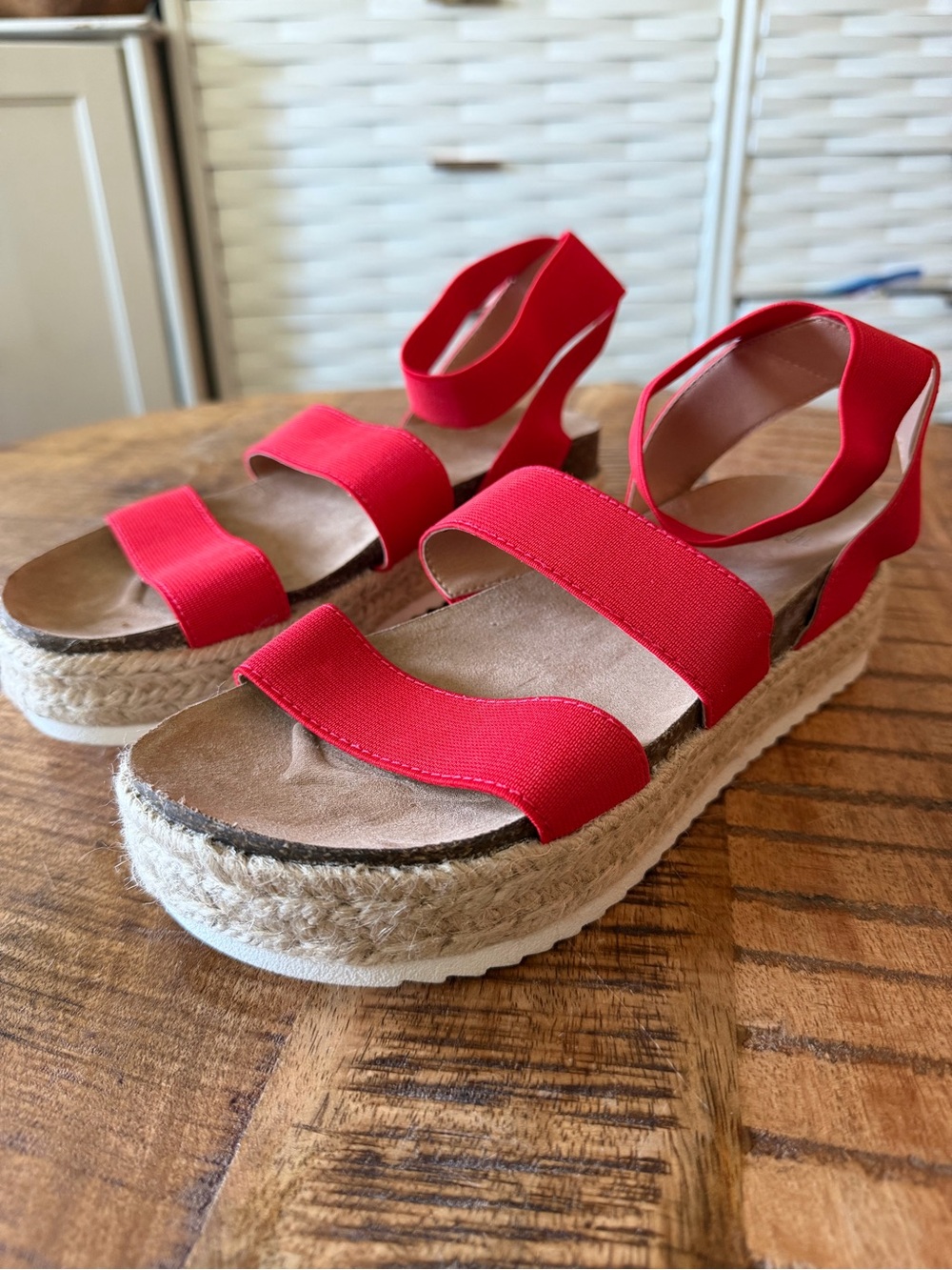 Time and Tru Red Platform Espadrille Sandals